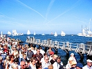 Sail 2003, Zuschauer an der Mole von Warnemünde : Regatta, Publikum